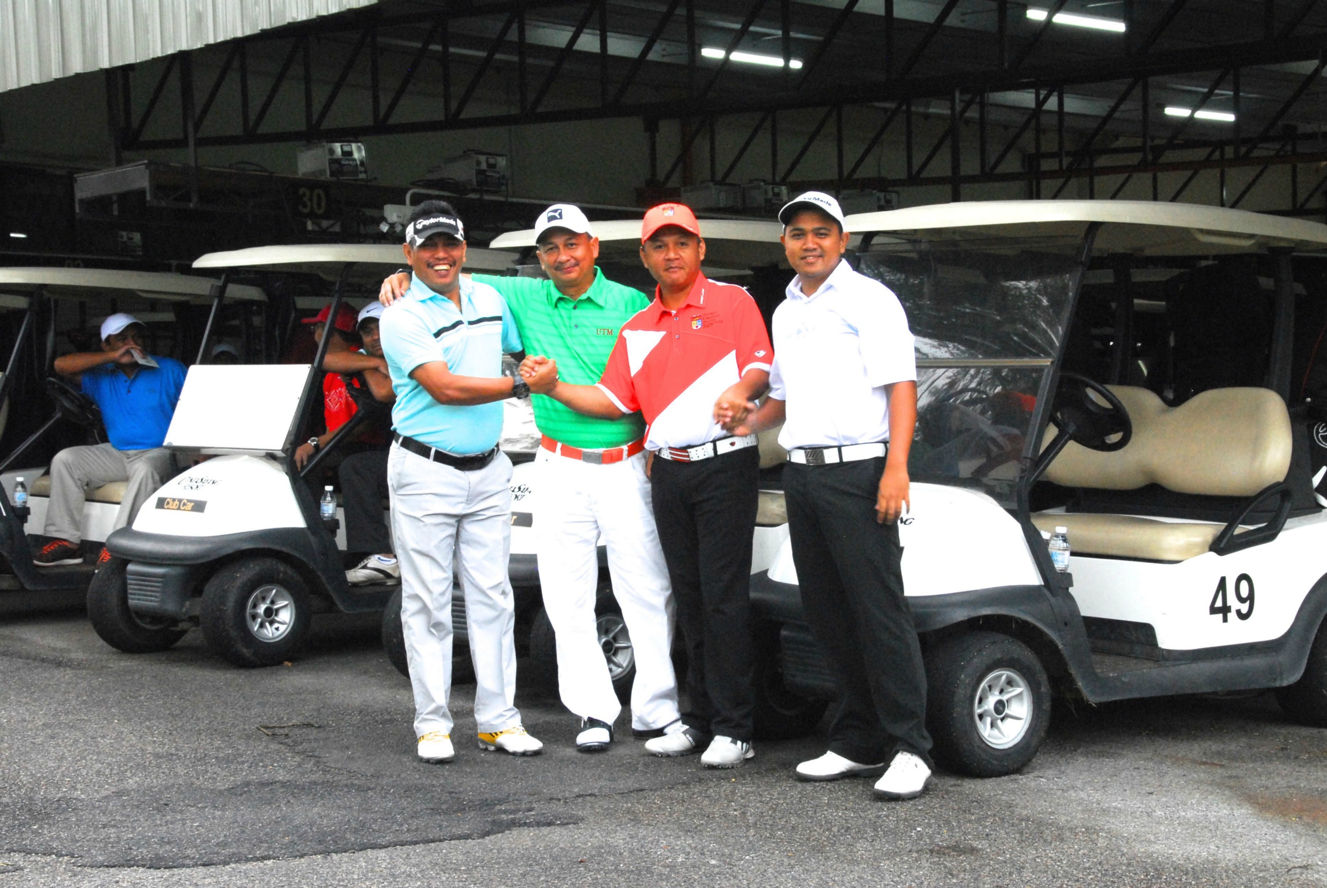 PRO15 157 GOLF DSC 0068.JPG